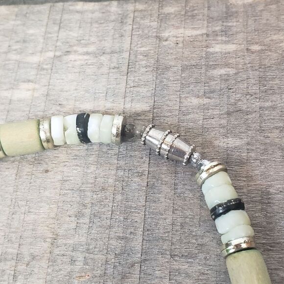 BEADED Wood & Stone Beach-Style Necklace - Picture 3 of 6